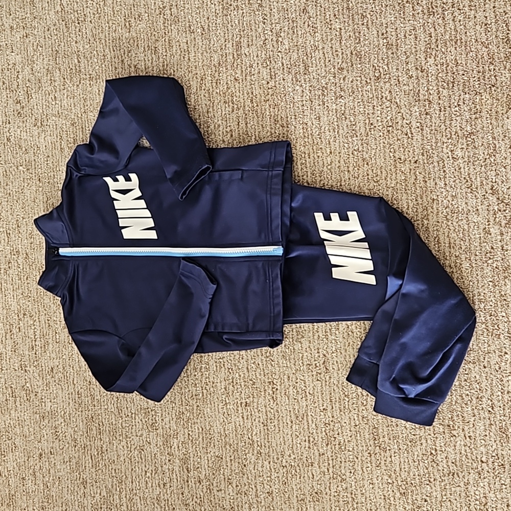 NIKE Toddler 4T Track Suit